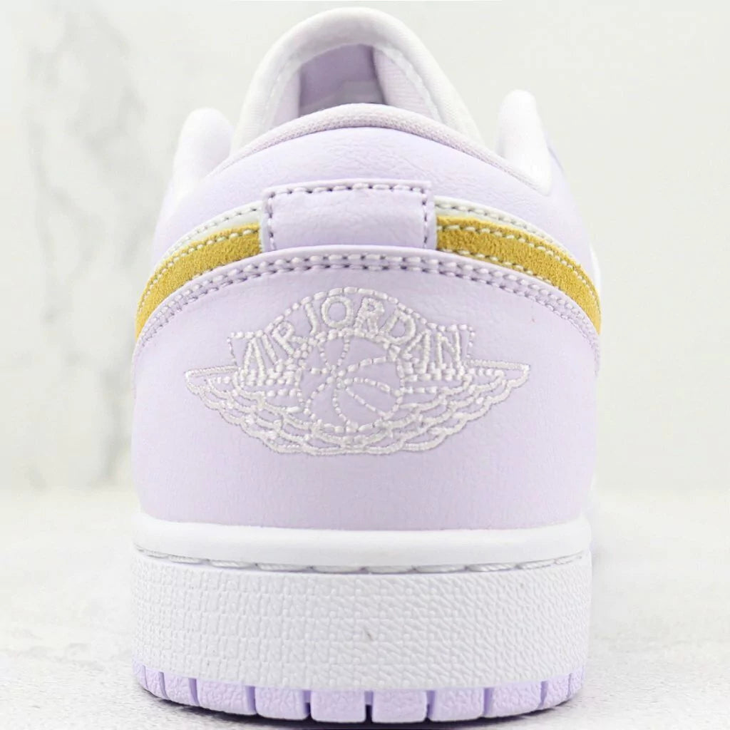 Air Jordan 1 Low "Barely Grape"
