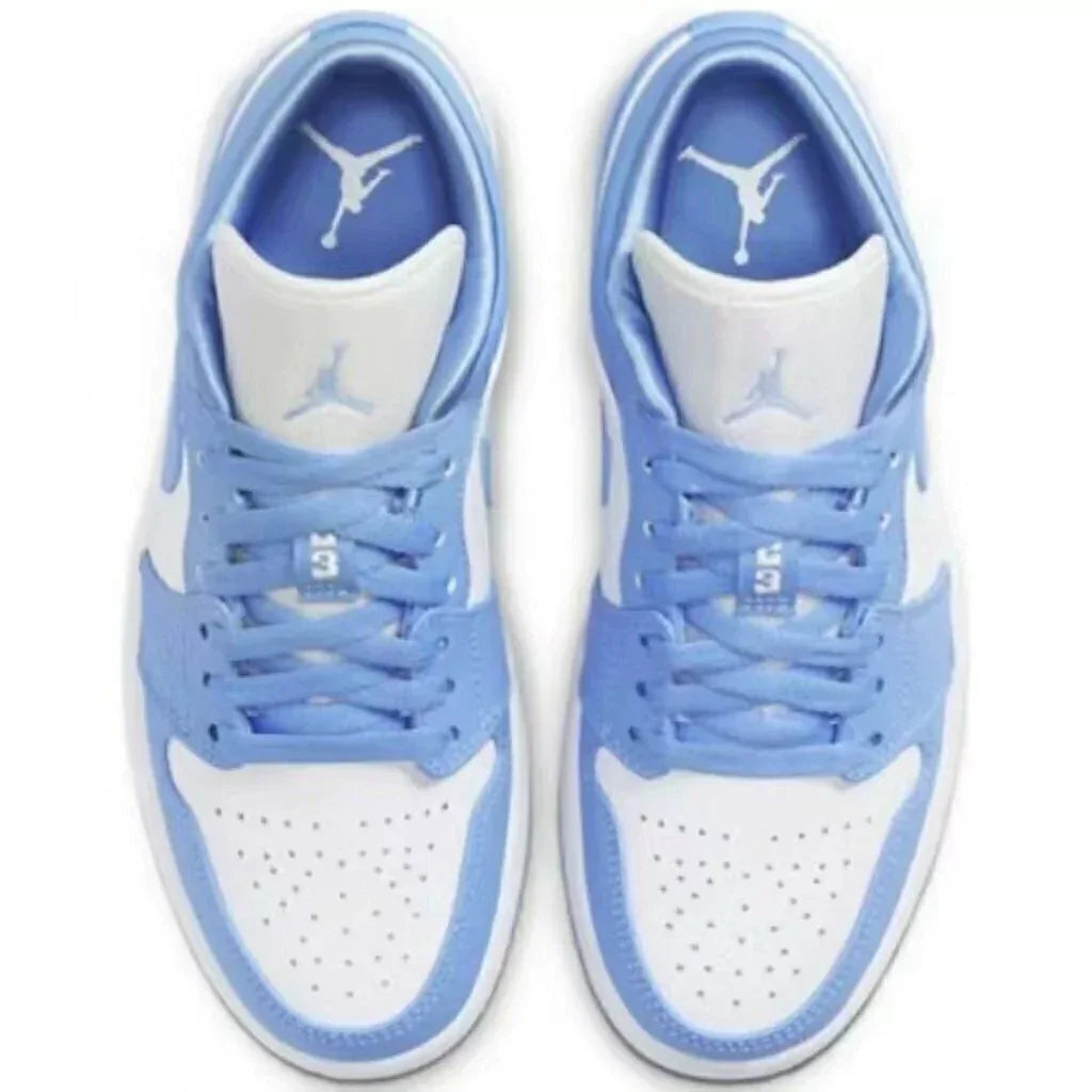 Air Jordan 1 Low OG "UNC"