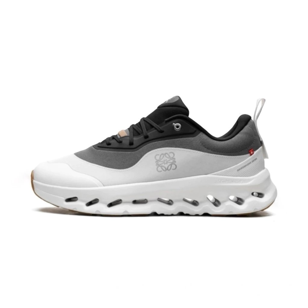 On Running Cloudtilt x Loewe 2 Noir/Blanc Gomme