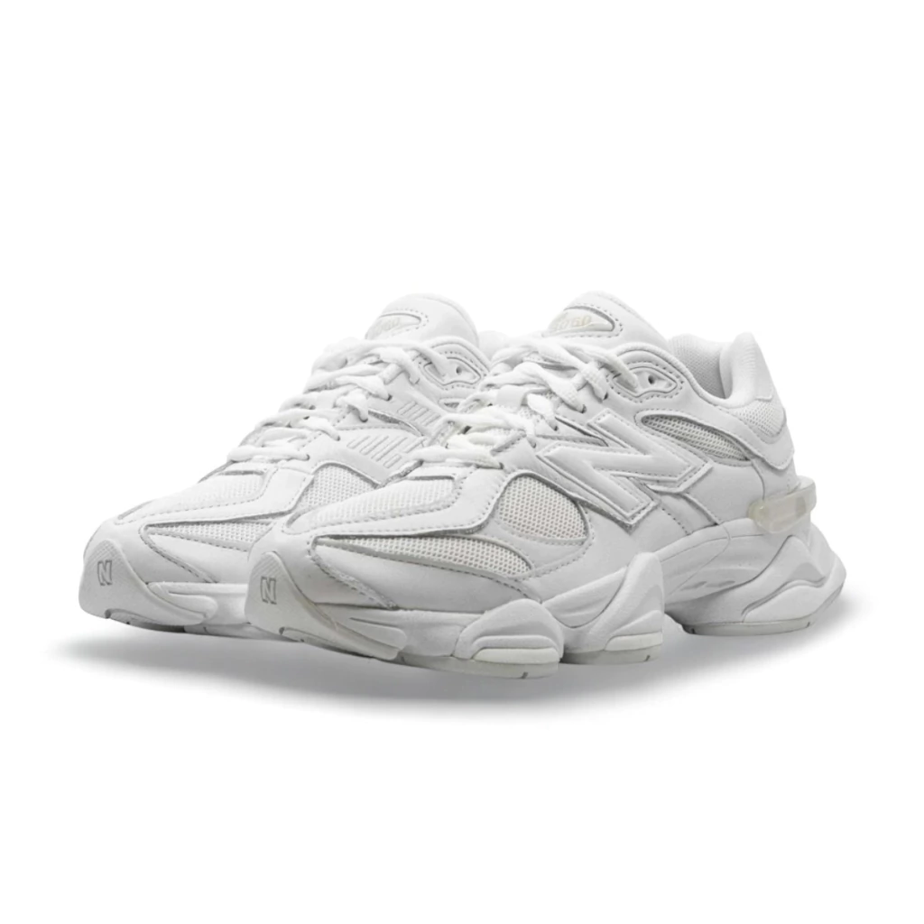 New Balance 9060 entièrement blanches