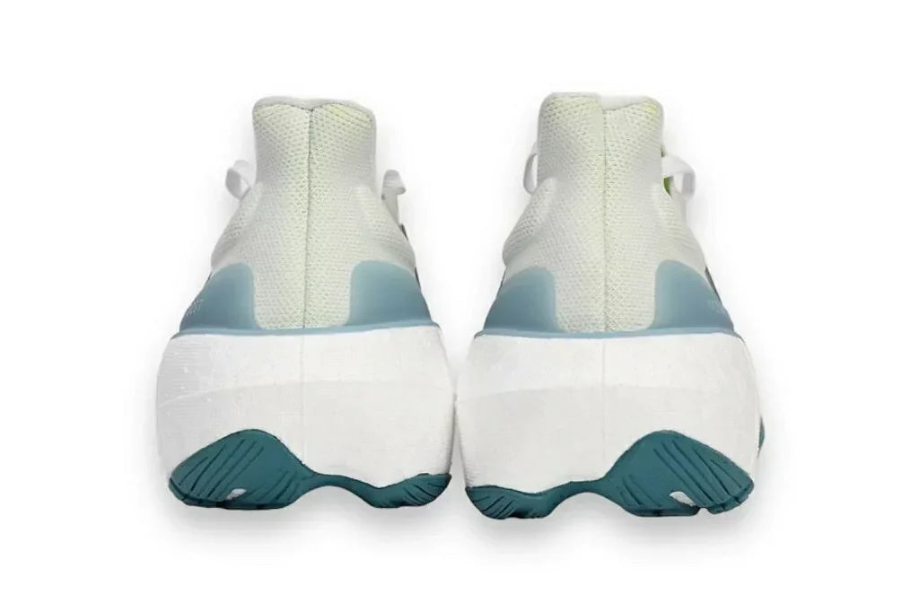 Adidas Ultraboost léger 23