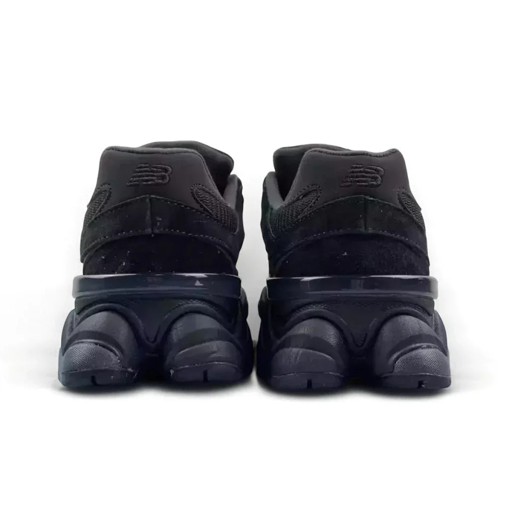 New Balance 9060 Triple Black