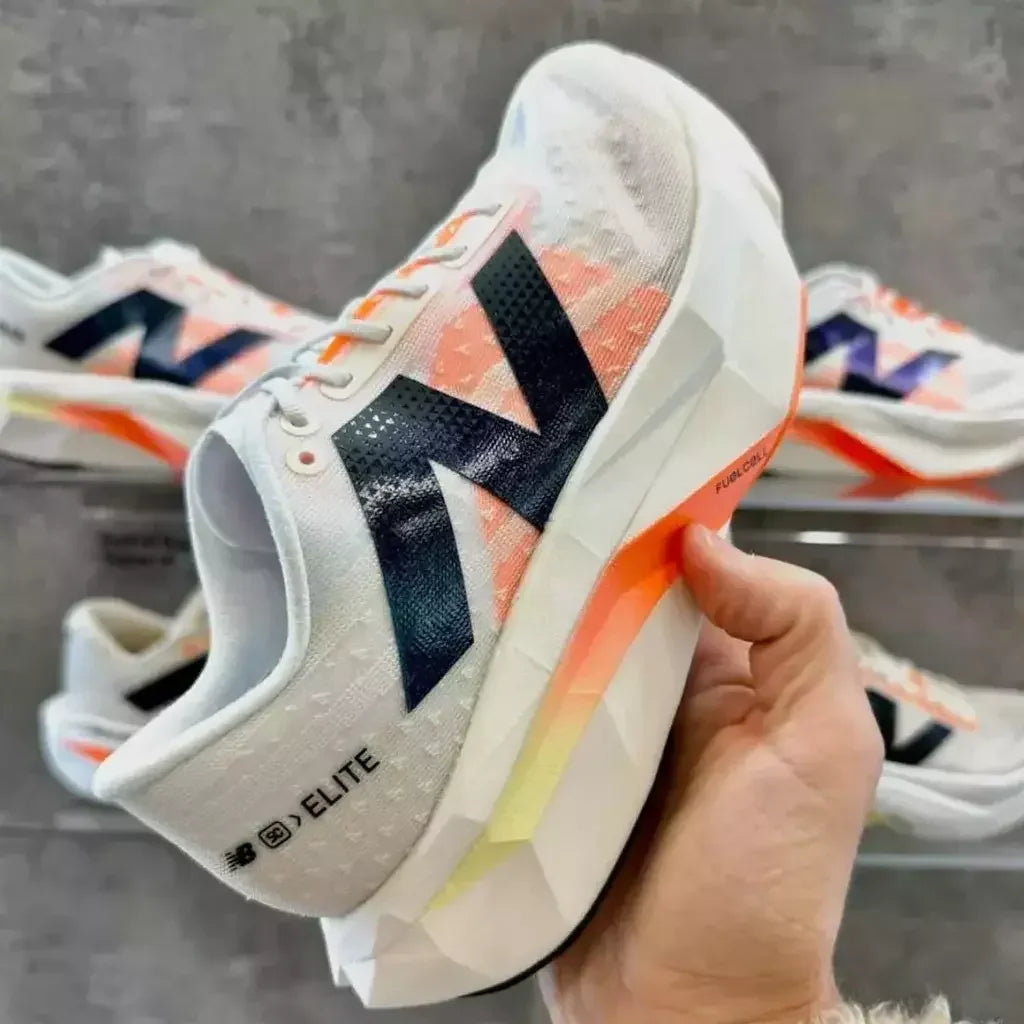 New Balance Running Elite V4