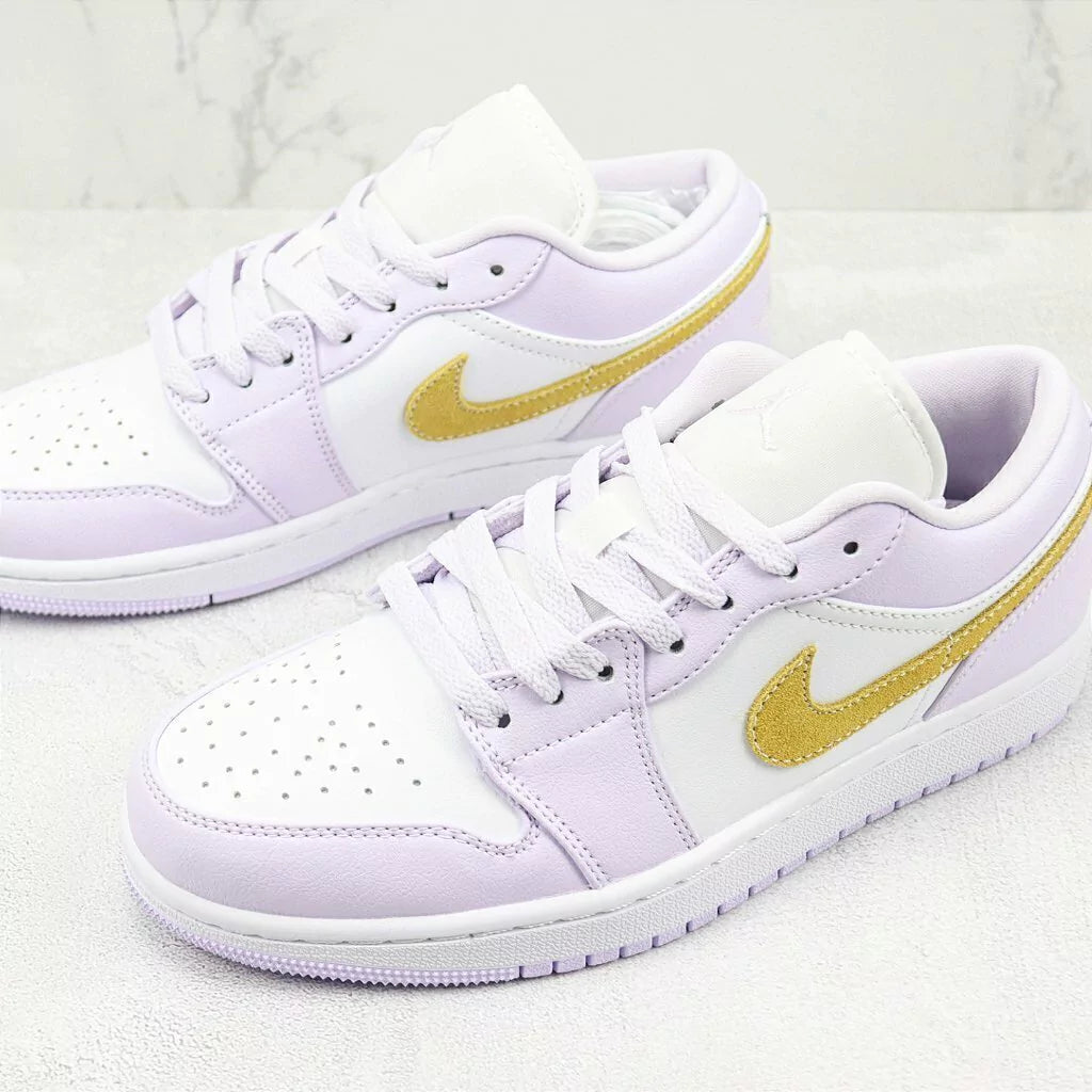 Air Jordan 1 Low "Barely Grape"