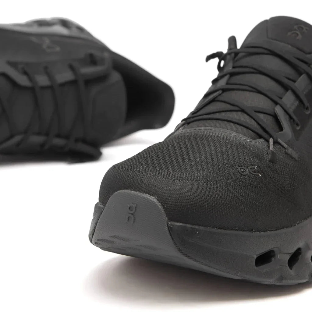 On Running Cloudtilt All Black