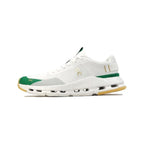 On Running Cloudnova Form 2 White/Abundant Green