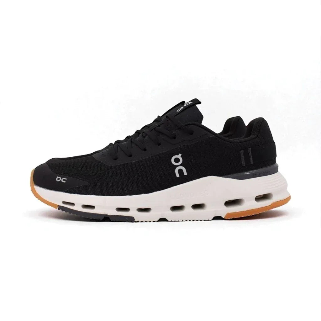 On Running Cloudnova Form 2 Black/White